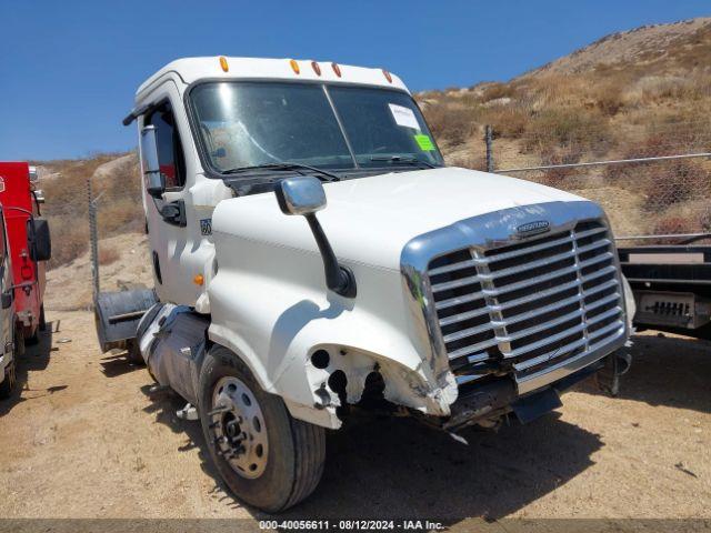  Salvage Freightliner Cascadia 125