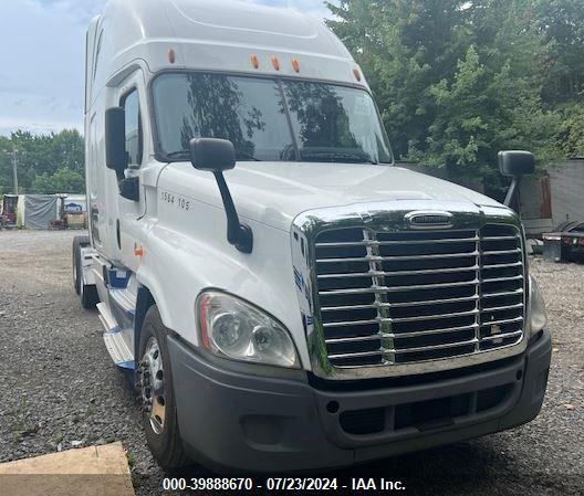  Salvage Freightliner Cascadia 125