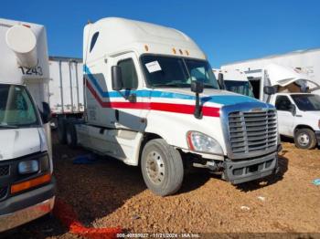  Salvage Freightliner Cascadia 125