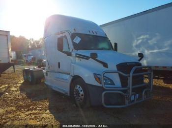  Salvage Freightliner New Cascadia 126