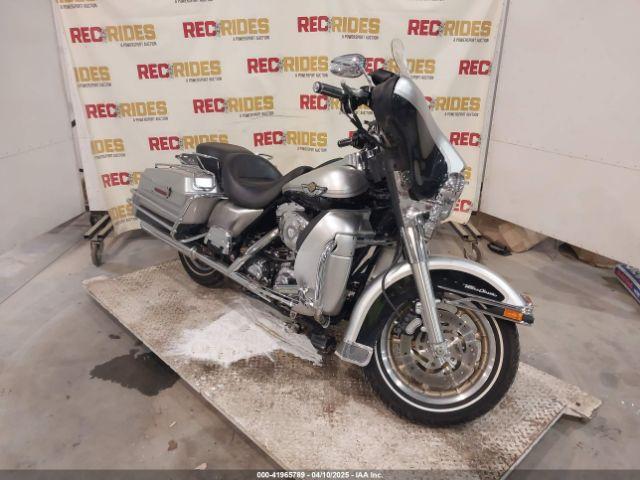  Salvage Harley-Davidson Flhtcui