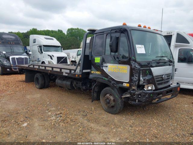  Salvage Nissan Diesel Ud2000