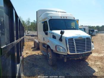  Salvage Freightliner Cascadia 113