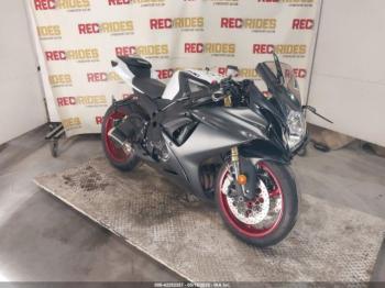  Salvage Suzuki Gsx-r750