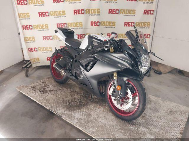  Salvage Suzuki Gsx-r750