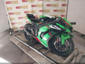  Salvage Kawasaki Zx1002