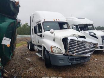  Salvage Freightliner Cascadia 125