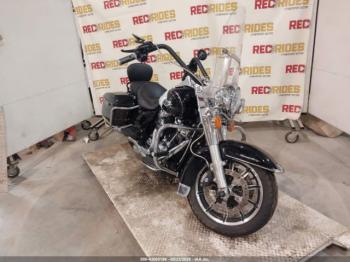  Salvage Harley-Davidson Flhr