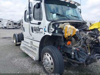  Salvage Freightliner Sport Chassis