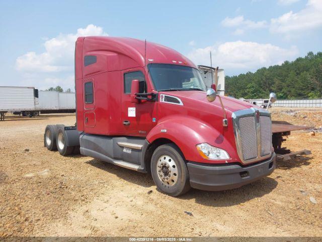  Salvage Kenworth Construction