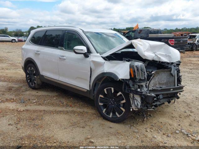  Salvage Kia Telluride