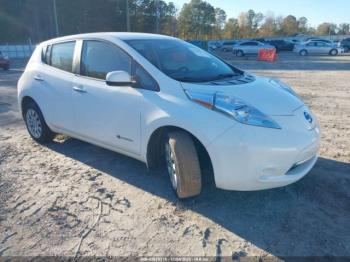  Salvage Nissan LEAF