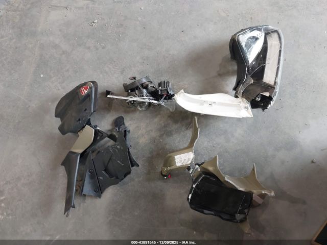 Ducati Panigale V4s Image 16