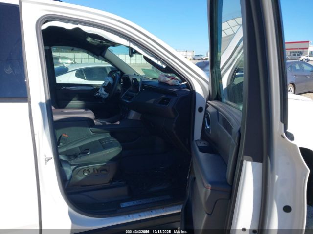 Chevrolet Tahoe 4wd Rst Image 12