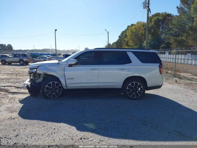 Chevrolet Tahoe 4wd Rst Image 9