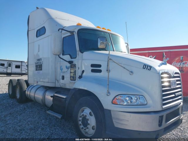 Mack 600 Cxu600 Image 1