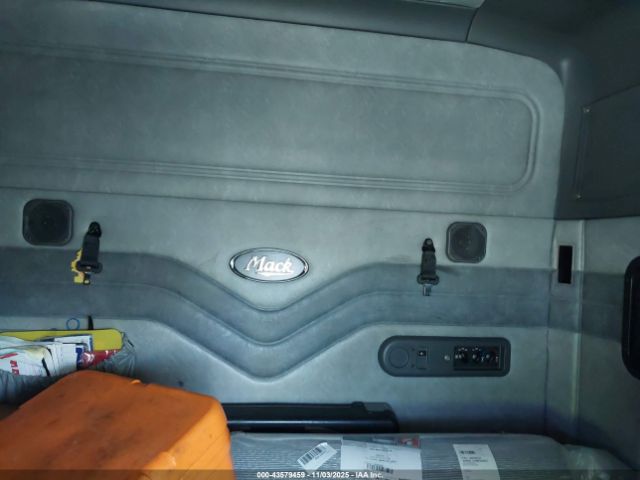 Mack 600 Cxu600 Image 9