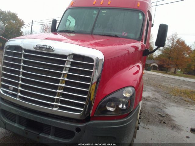 Freightliner Cascadia 125 Image 1