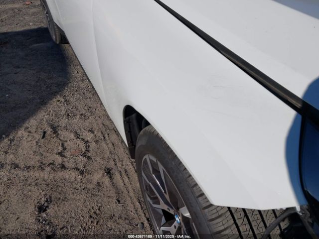 BMW X Series 30 Xdrive Image 2